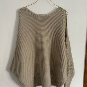 Elegant Tan Women's Knit Poncho